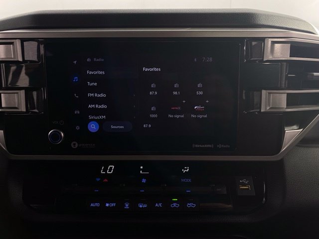 Used 2022 Toyota Tundra SR5 AWD/4WD image 21