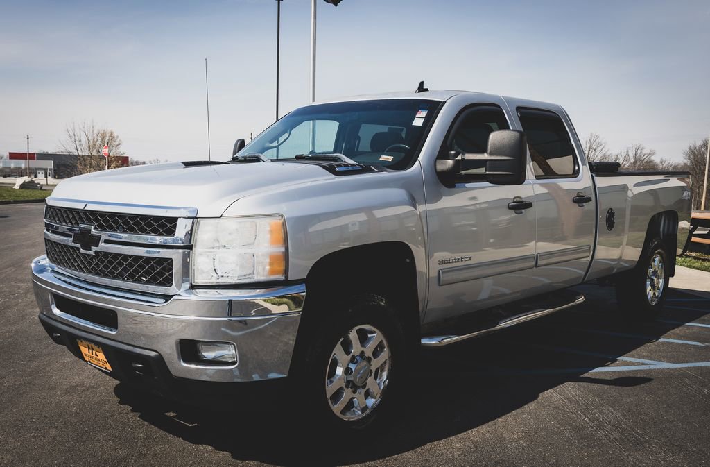 Used 2012 Chevrolet Silverado 3500 LT w/ Interior Plus Package image 13