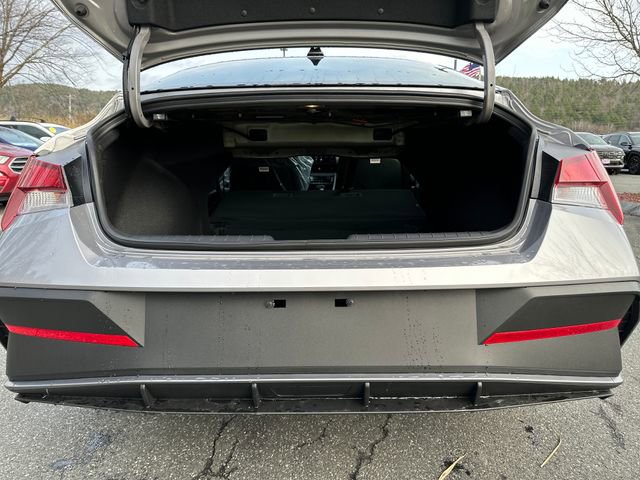 New 2026 Hyundai Elantra Sport image 22