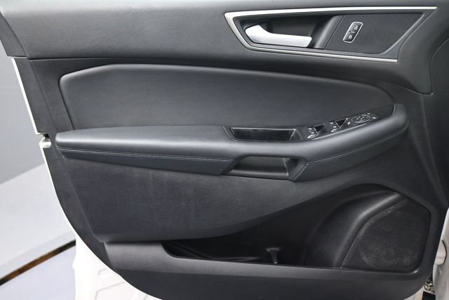 Used 2019 Ford Edge SEL w/ Equipment Group 201A AWD/4WD image 29