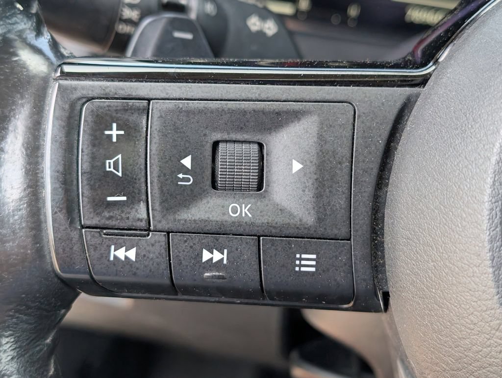 Certified 2021 Nissan Rogue Platinum AWD/4WD image 19