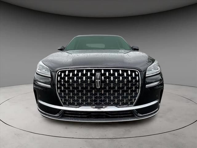 New 2024 Lincoln Corsair Reserve w/ Equipment Group 201A AWD/4WD image 2