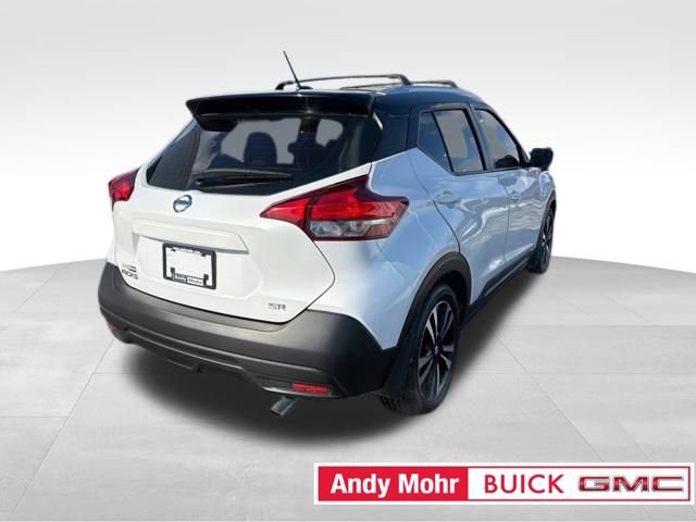 Used 2019 Nissan Kicks SR w/ SR Premium Package image 12