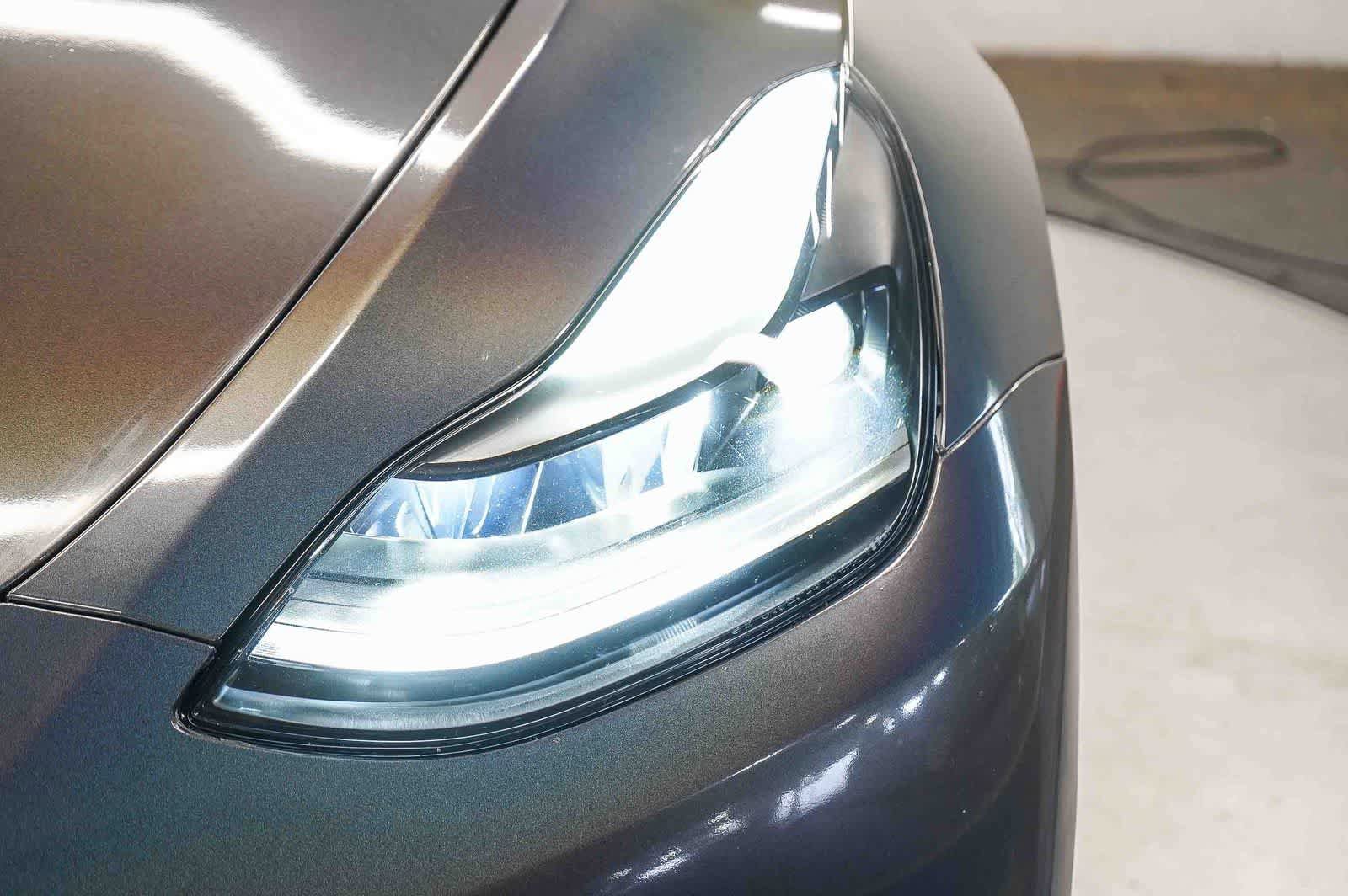 Used 2021 Tesla Model Y Performance image 7