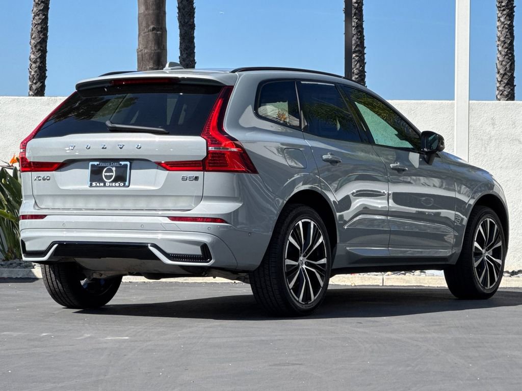 Certified 2024 Volvo XC60 B5 Plus w/ Protection Package Premier image 5
