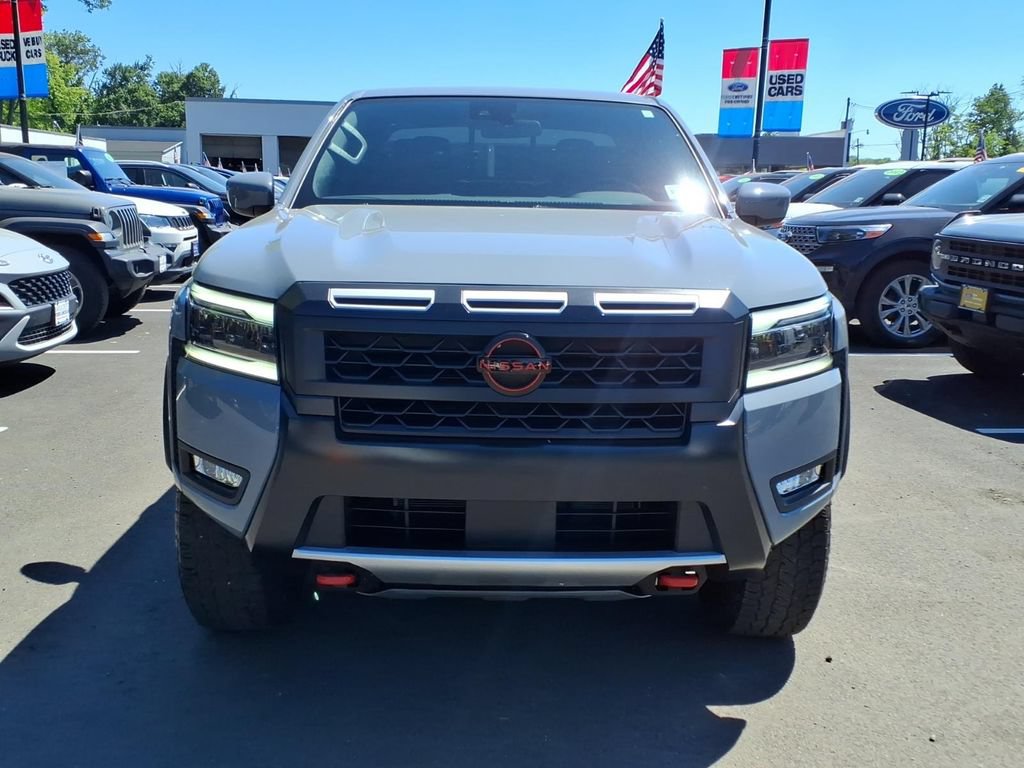 Used 2025 Nissan Frontier PRO-4X w/ Tow Package AWD/4WD image 18