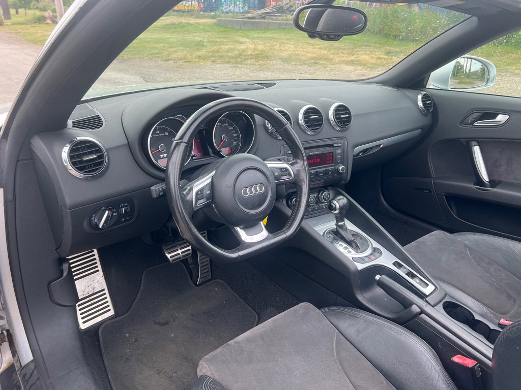 Used 2008 Audi TT 2.0T image 9