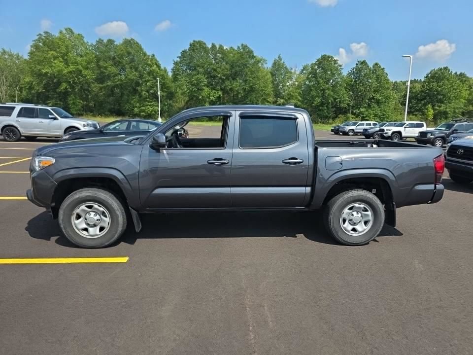 Used 2023 Toyota Tacoma SR AWD/4WD image 4