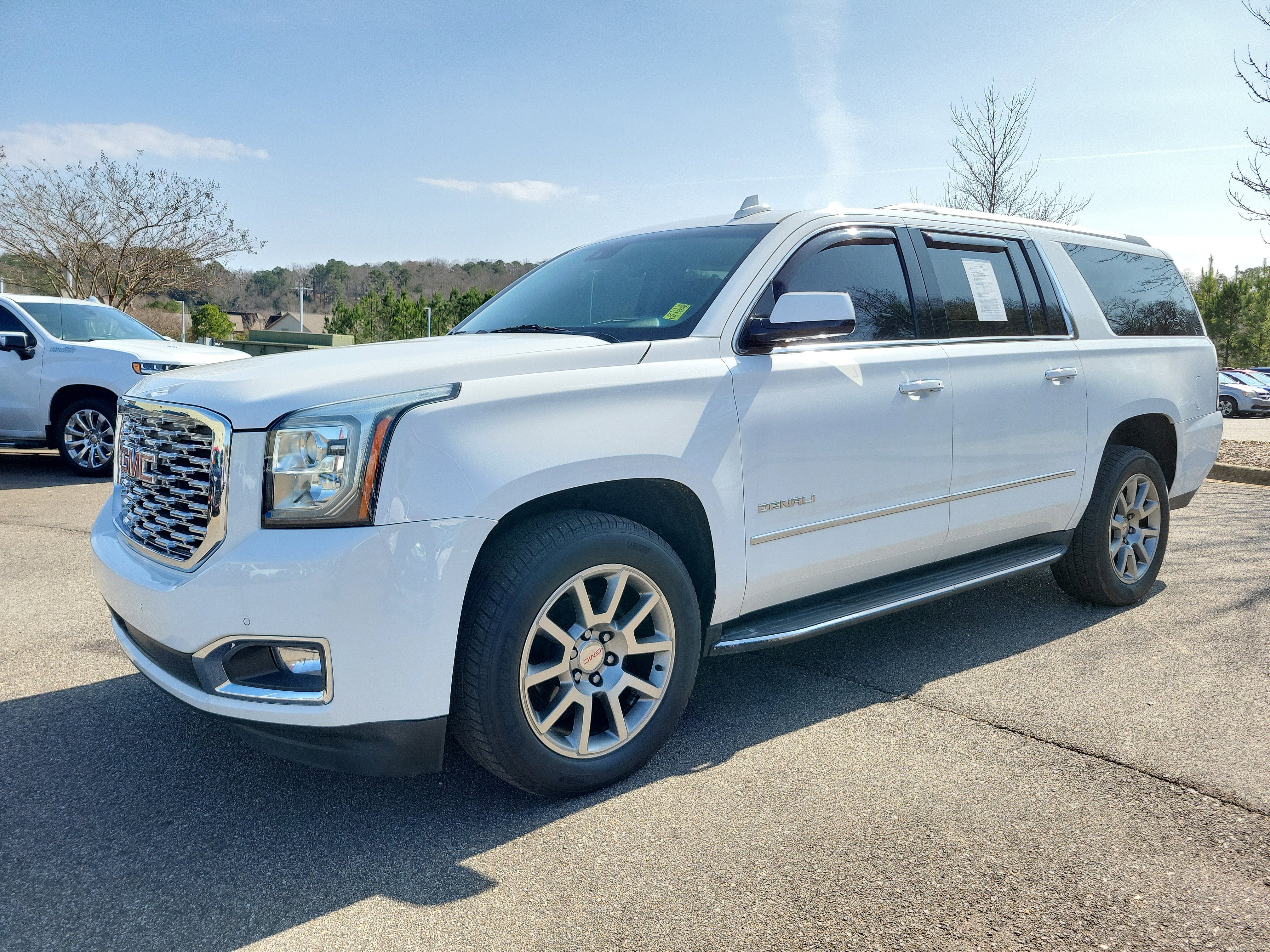 Used 2020 GMC Yukon XL Denali image 26