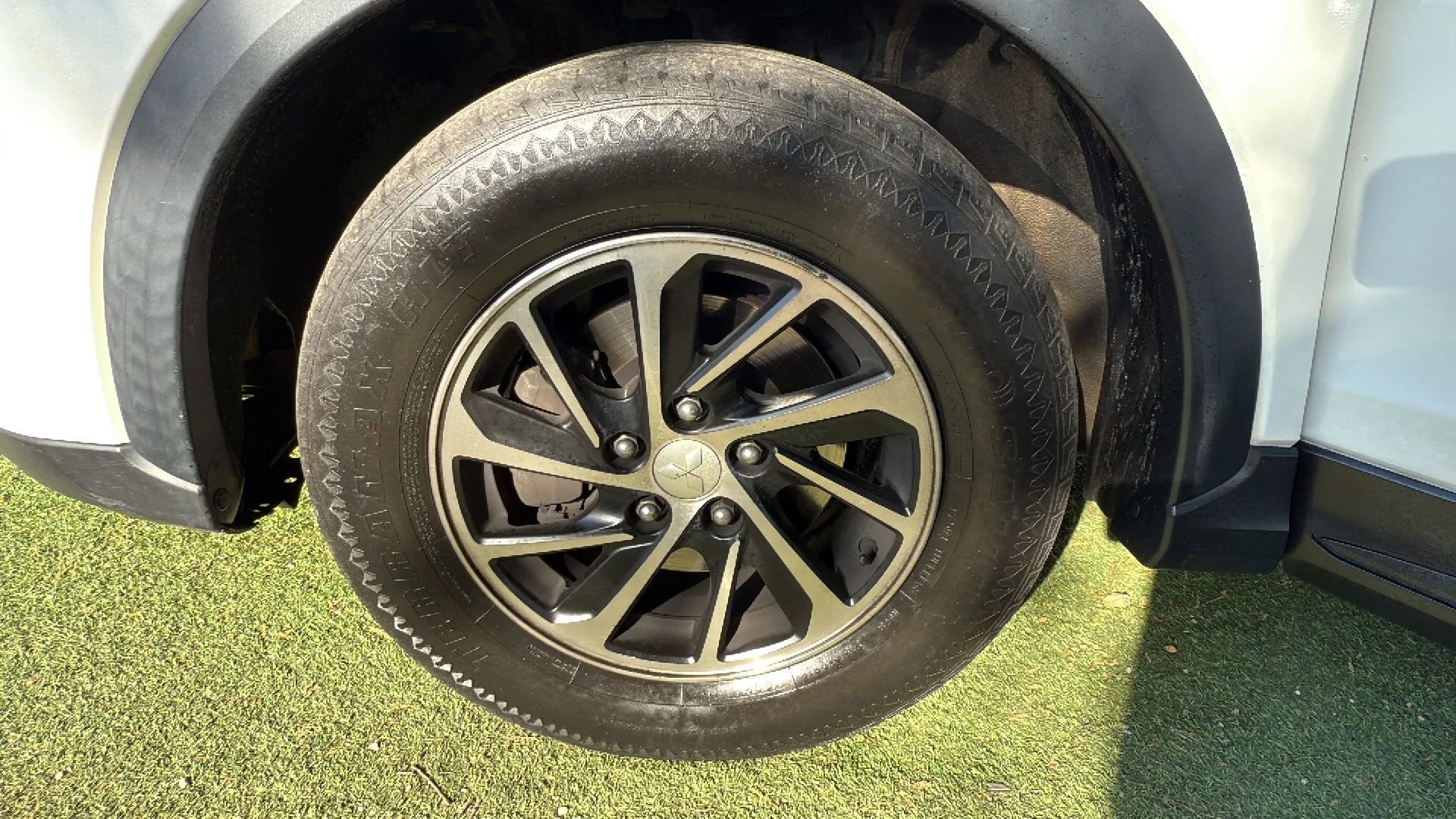 Used 2020 Mitsubishi Eclipse Cross ES image 38