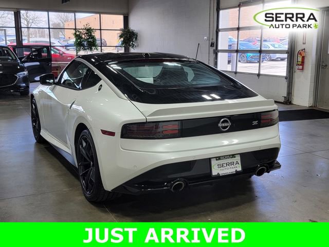 Used 2024 Nissan Z Performance w/ Floor Mat Package image 8
