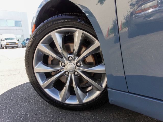 Used 2015 Chrysler 200 S FWD image 10