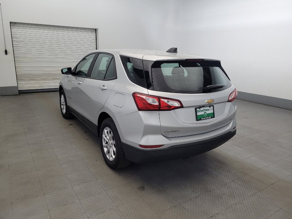 Used 2021 Chevrolet Equinox LS AWD/4WD image 5