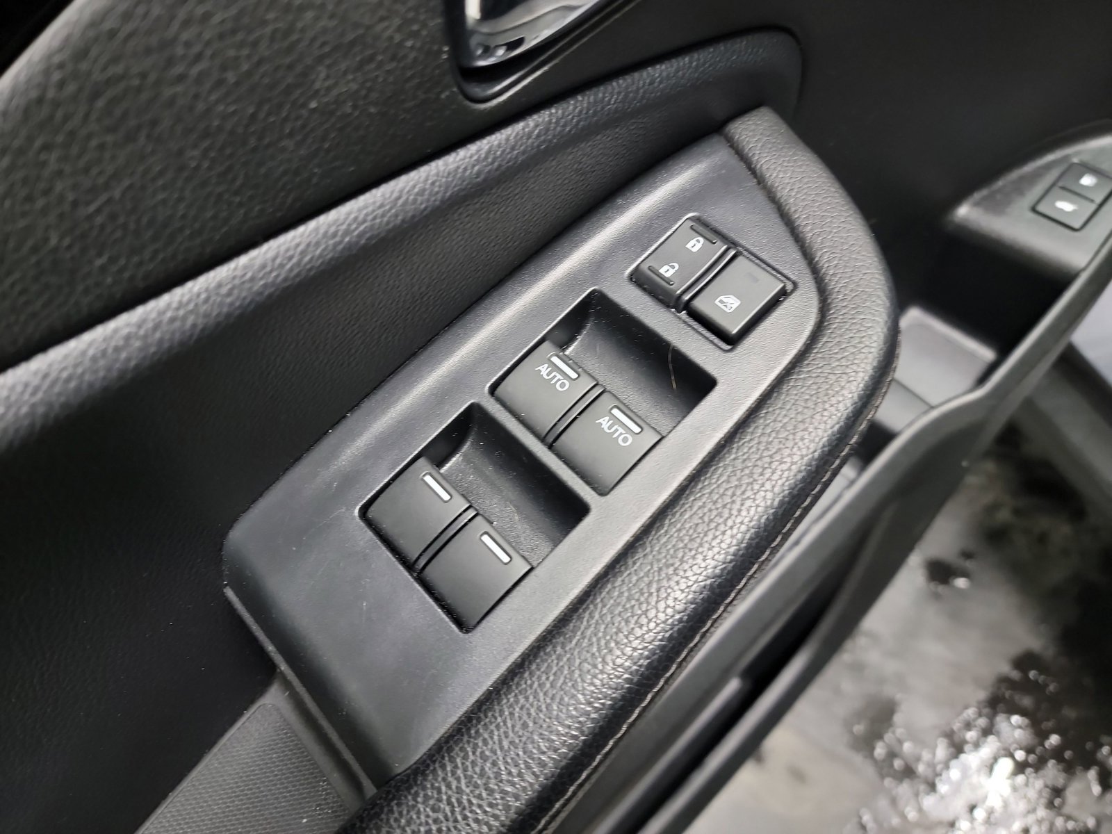 Used 2020 Honda Pilot Touring image 14