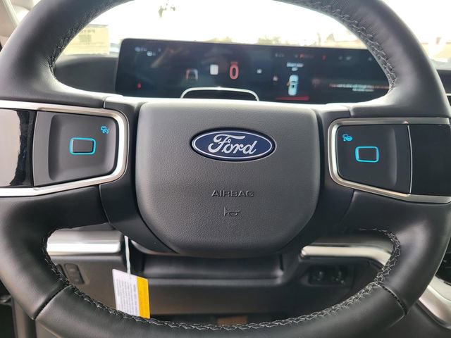 New 2026 Ford Expedition Platinum w/ Driver's Package image 11