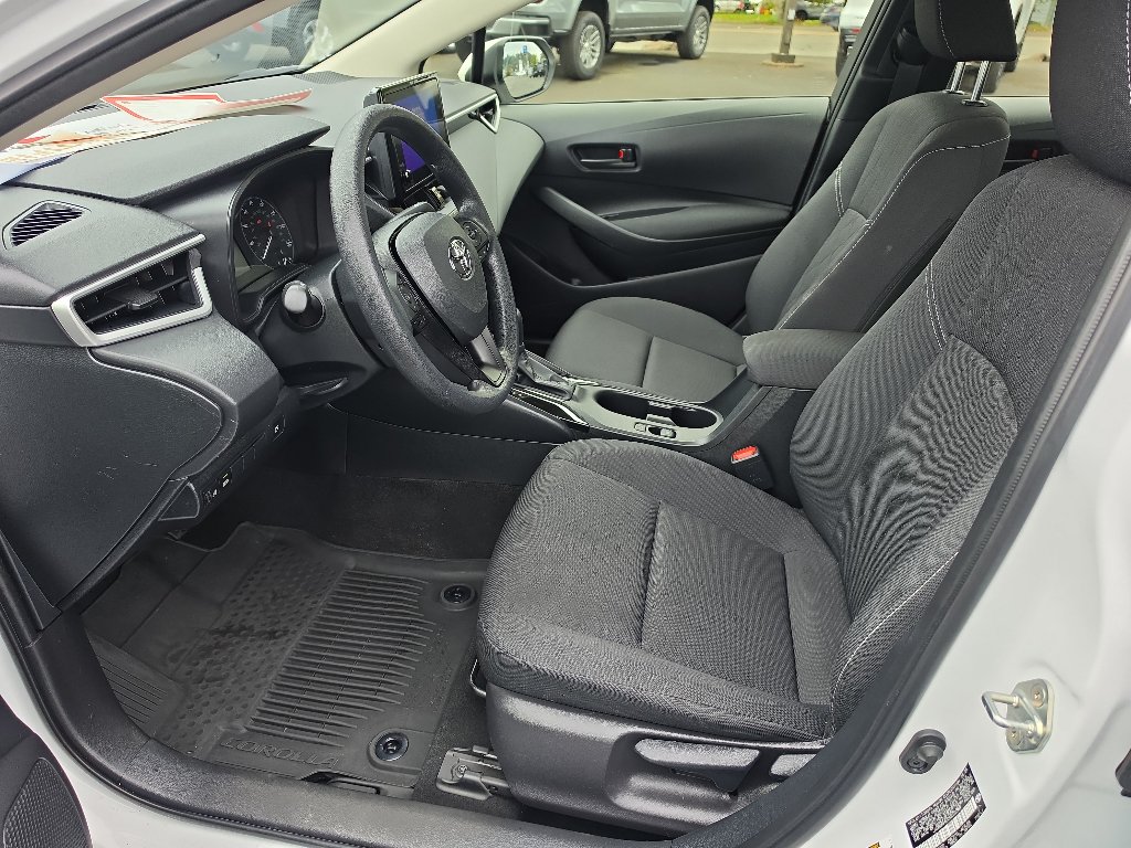 Certified 2025 Toyota Corolla LE w/ LE Premium Package AWD/4WD image 15