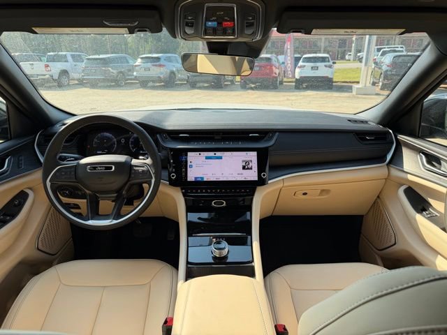 New 2026 Jeep Grand Cherokee Limited image 25