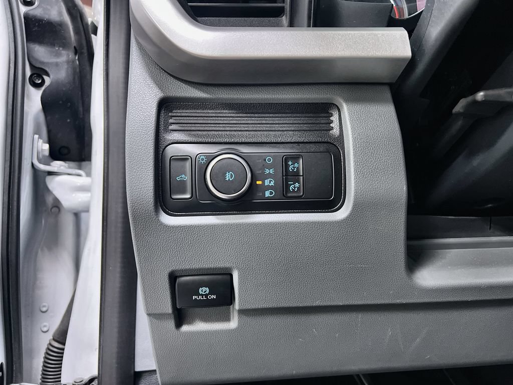 Used 2025 Ford F350 XLT AWD/4WD image 14