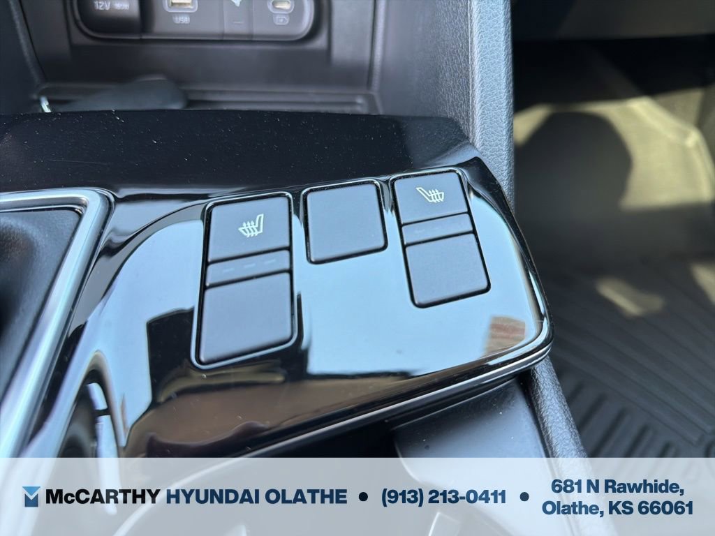 Used 2025 Kia Sportage EX w/ Premium Package FWD image 33