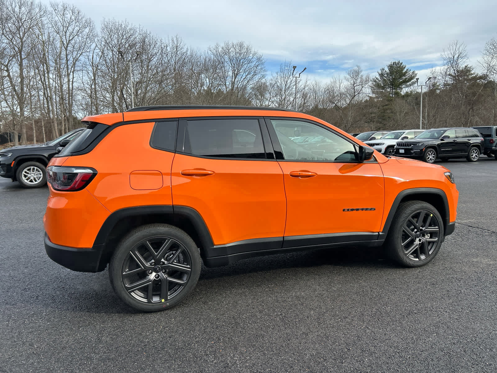 New 2026 Jeep Compass Latitude image 4