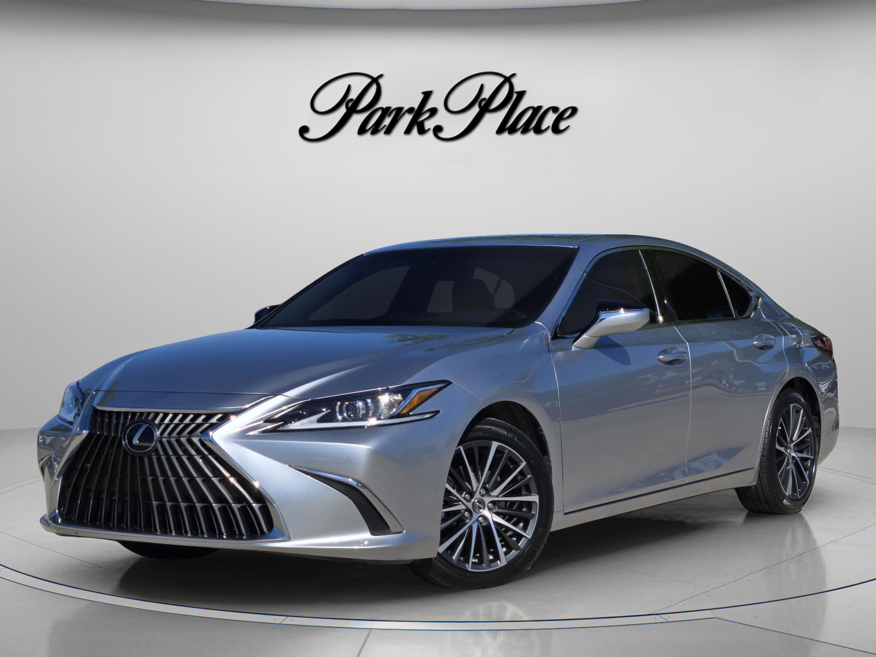 Used 2025 Lexus ES 300h w/ Premium Package FWD image 1