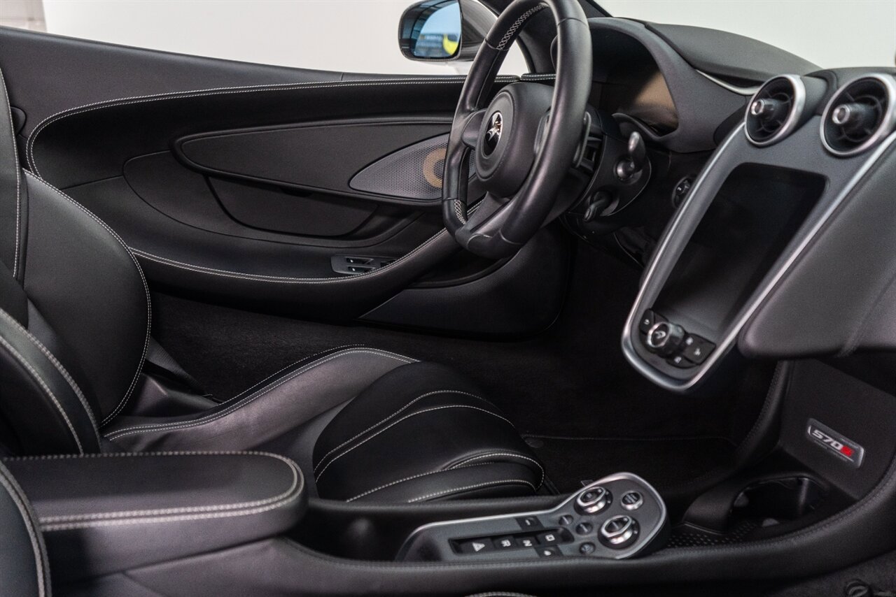 Used 2019 McLaren 570S Coupe RWD image 48