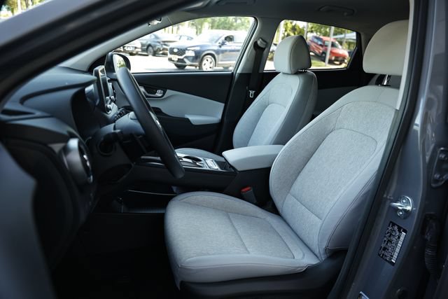 Used 2023 Hyundai Kona SE w/ Cargo Package FWD image 20