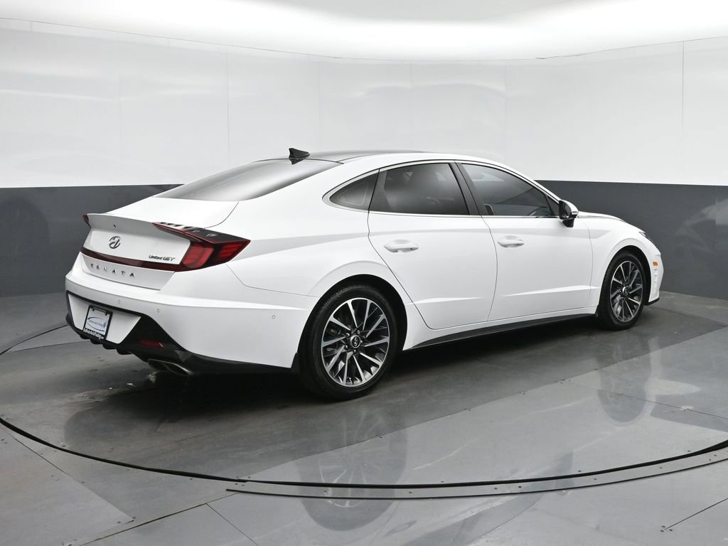 Used 2023 Hyundai Sonata Limited w/ Preferred Accessory Package FWD image 7