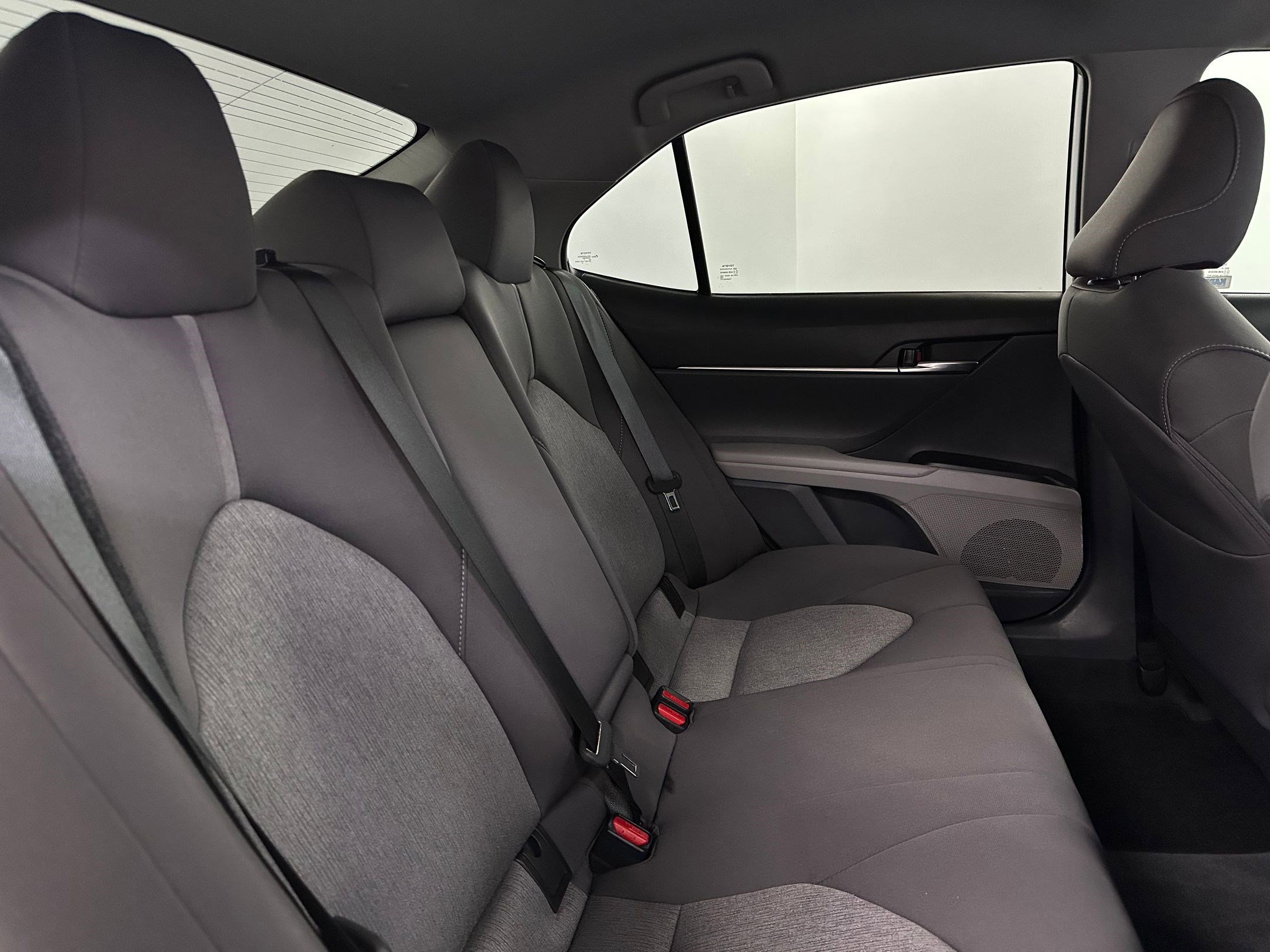 Used 2023 Toyota Camry LE image 34