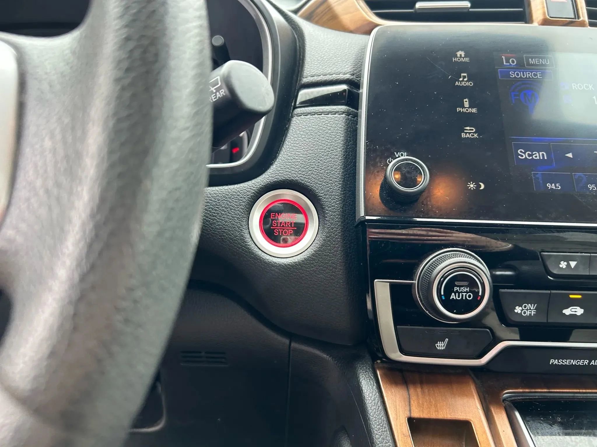 Used 2019 Honda CR-V EX image 25