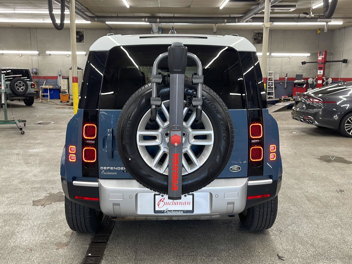 Used 2020 Land Rover Defender 110 S AWD/4WD image 3