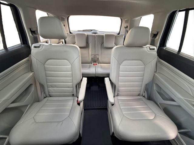 Used 2021 Volkswagen Atlas SEL Premium image 16
