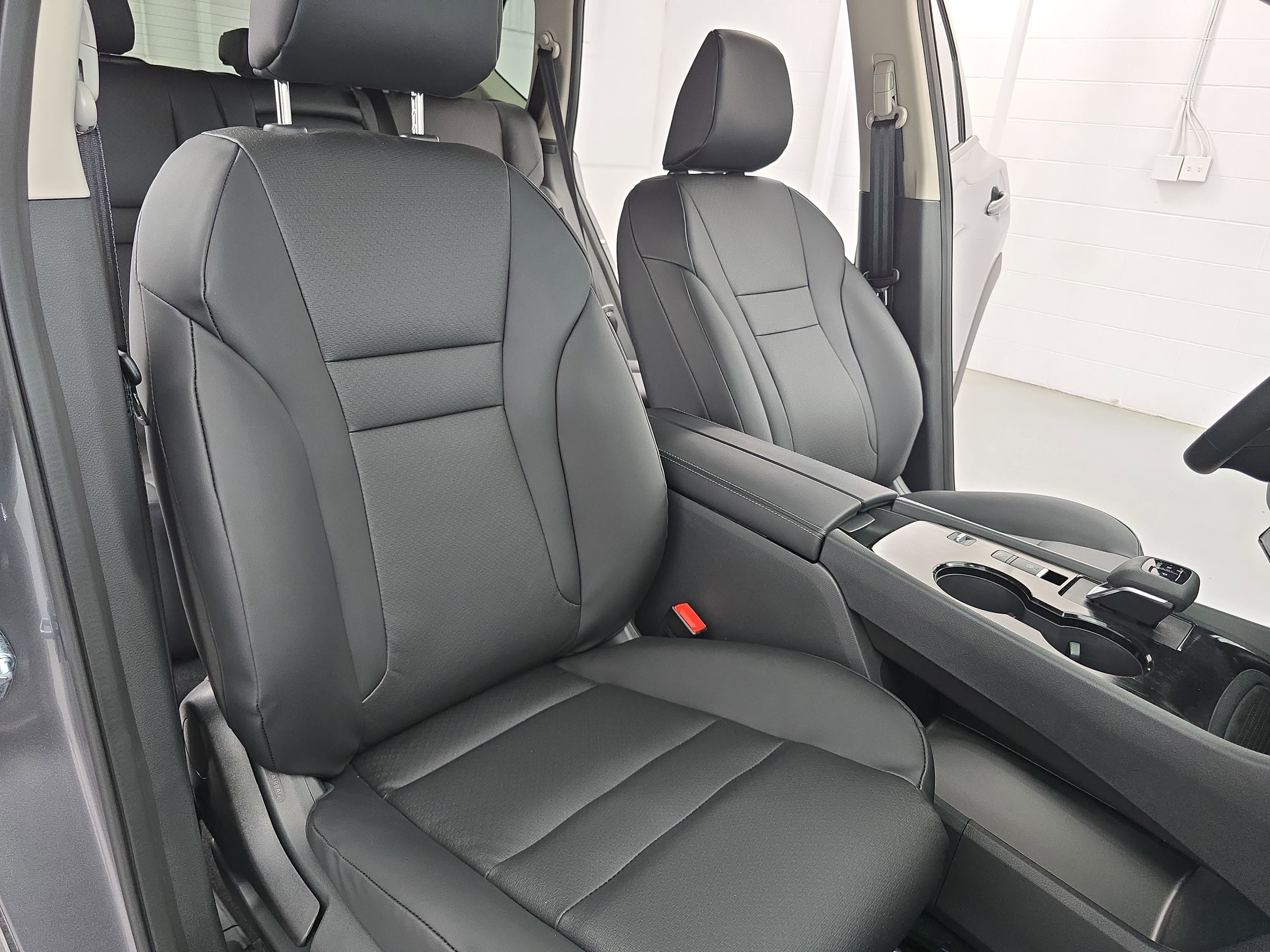 New 2026 Nissan Rogue SV FWD image 10