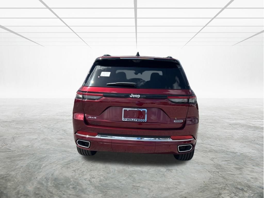 New 2025 Jeep Grand Cherokee Overland w/ Luxury Tech Group IV image 5