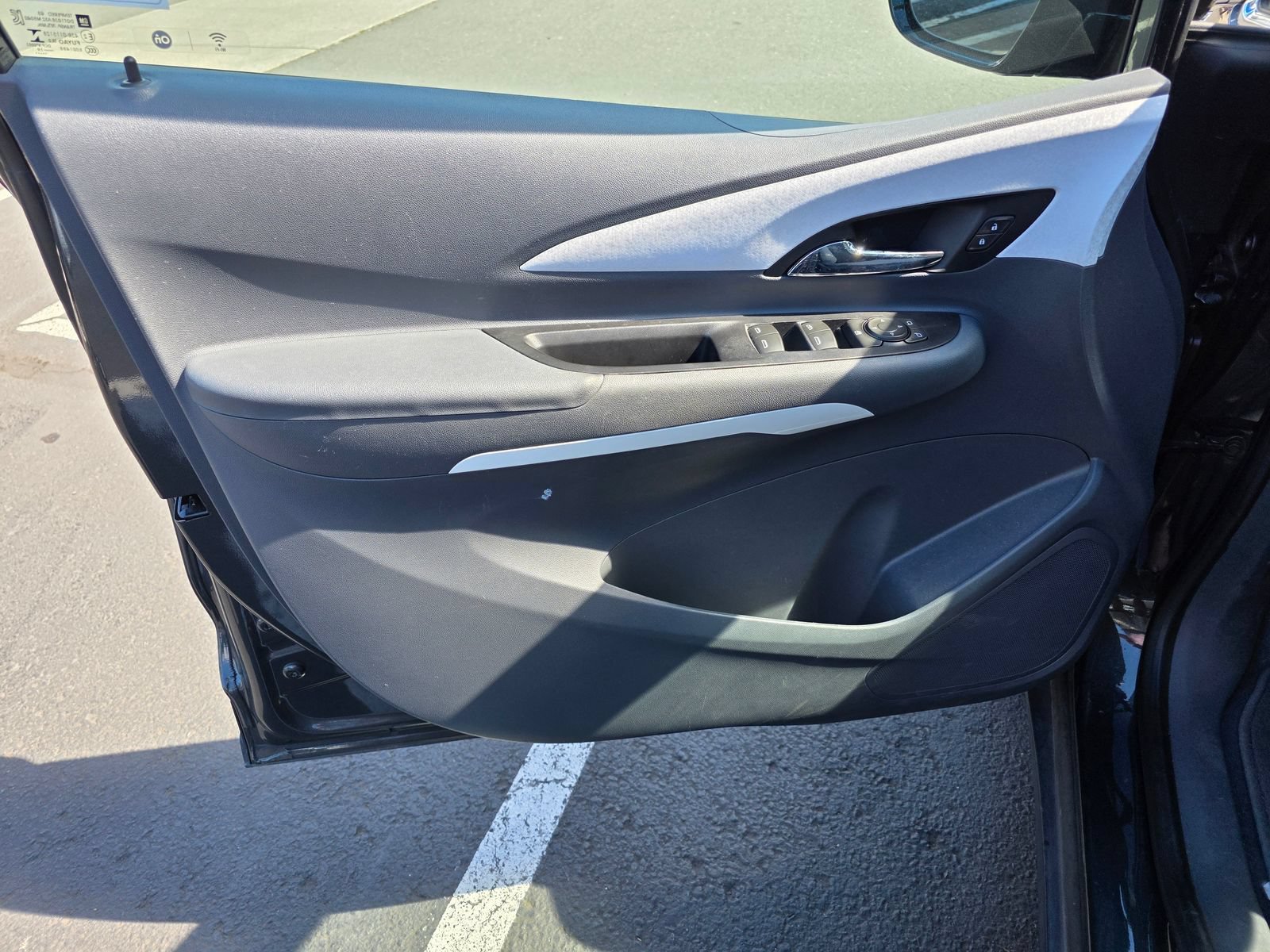 Used 2019 Chevrolet Bolt LT FWD image 10