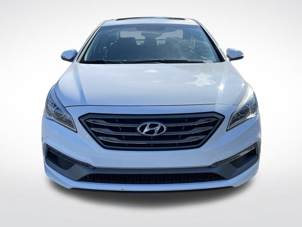 Used 2017 Hyundai Sonata Sport w/ Value Edition Package 02 FWD image 9