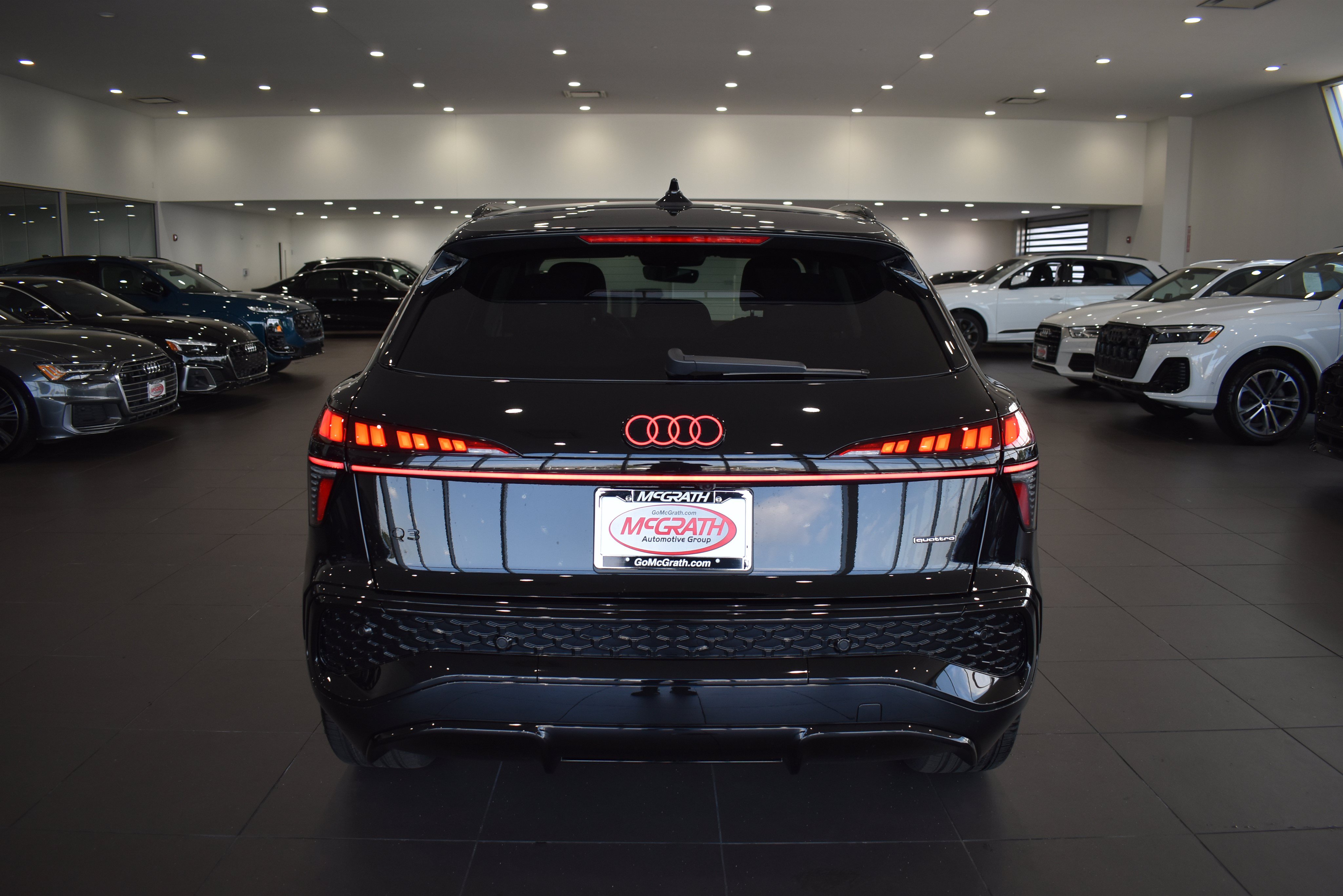 New 2026 Audi Q3 quattro 2.0T AWD/4WD image 6