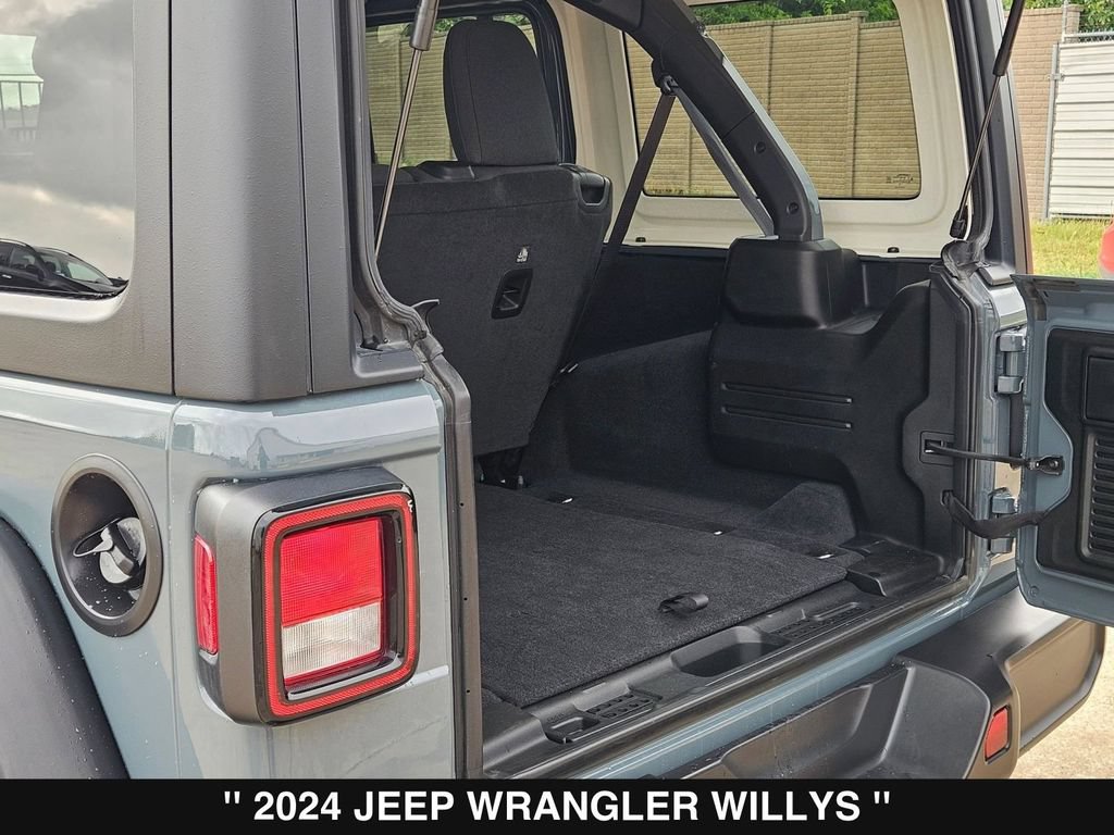 Used 2024 Jeep Wrangler Unlimited Sport AWD/4WD image 34