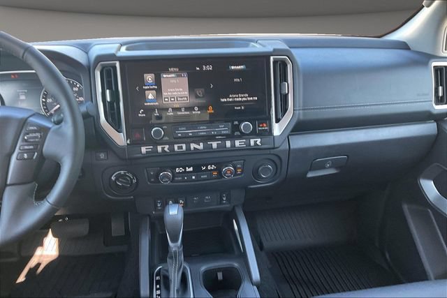 Certified 2026 Nissan Frontier SV w/ SV Convenience Package AWD/4WD image 6