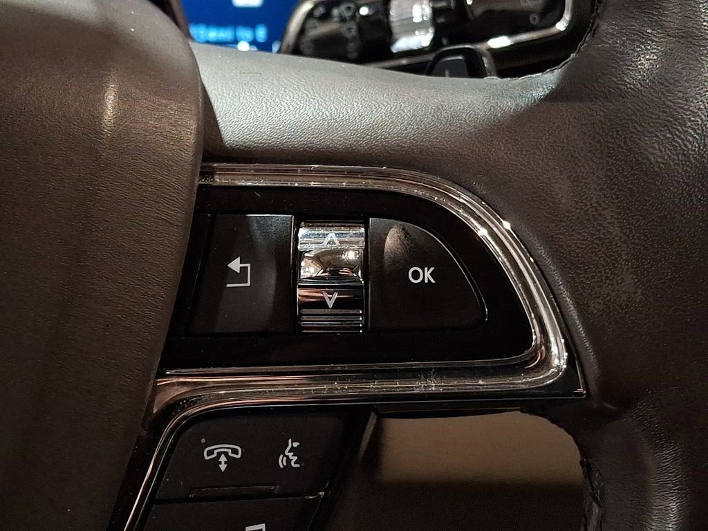 Used 2022 Lincoln Navigator Reserve image 16