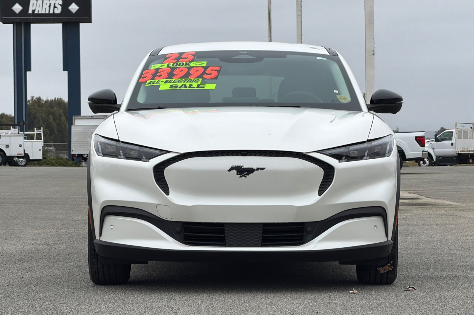 Used 2025 Ford Mustang Mach-E Select RWD image 9