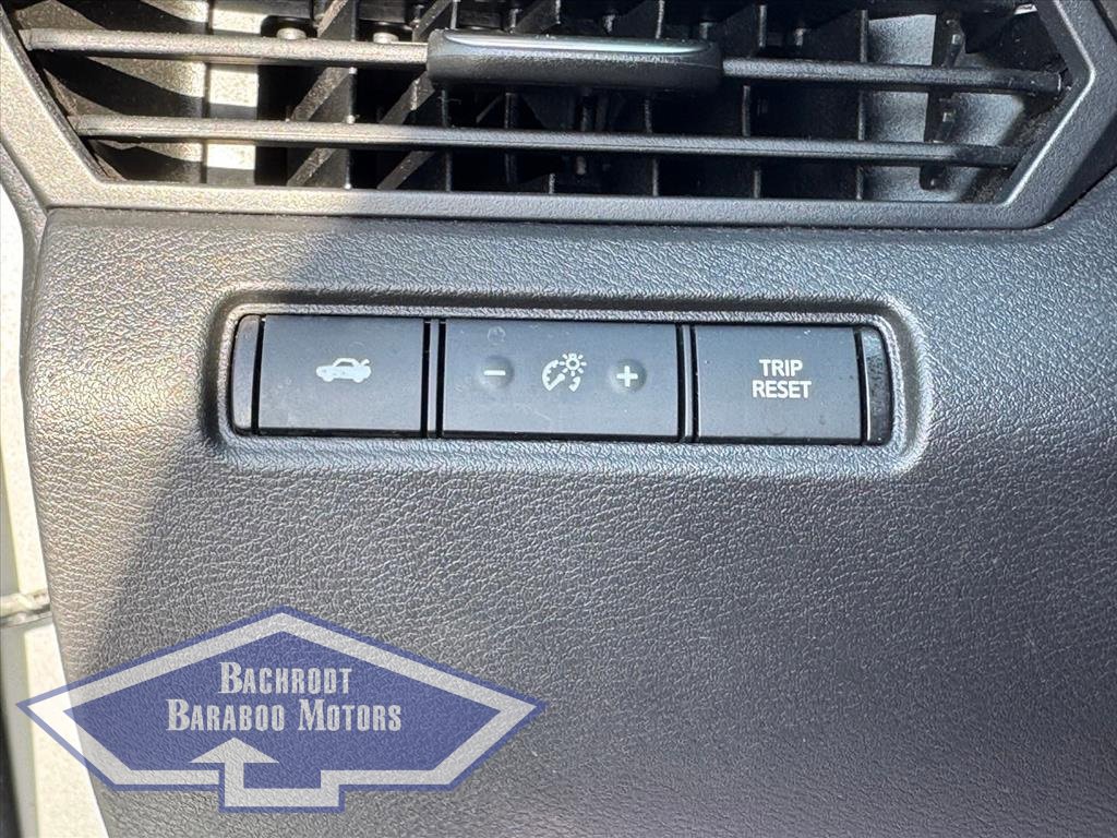 Used 2024 Nissan Altima 2.5 SV image 25