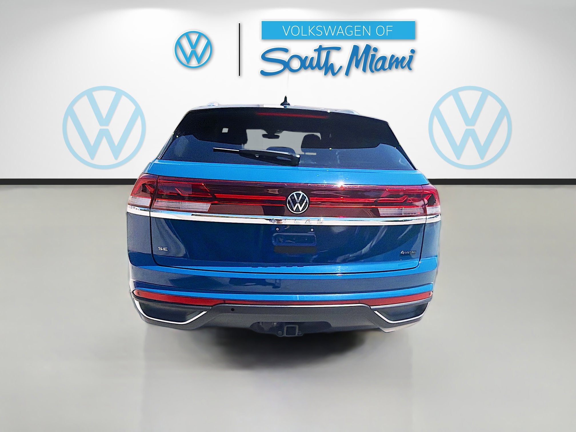 Certified 2025 Volkswagen Atlas Cross Sport SE AWD/4WD image 6