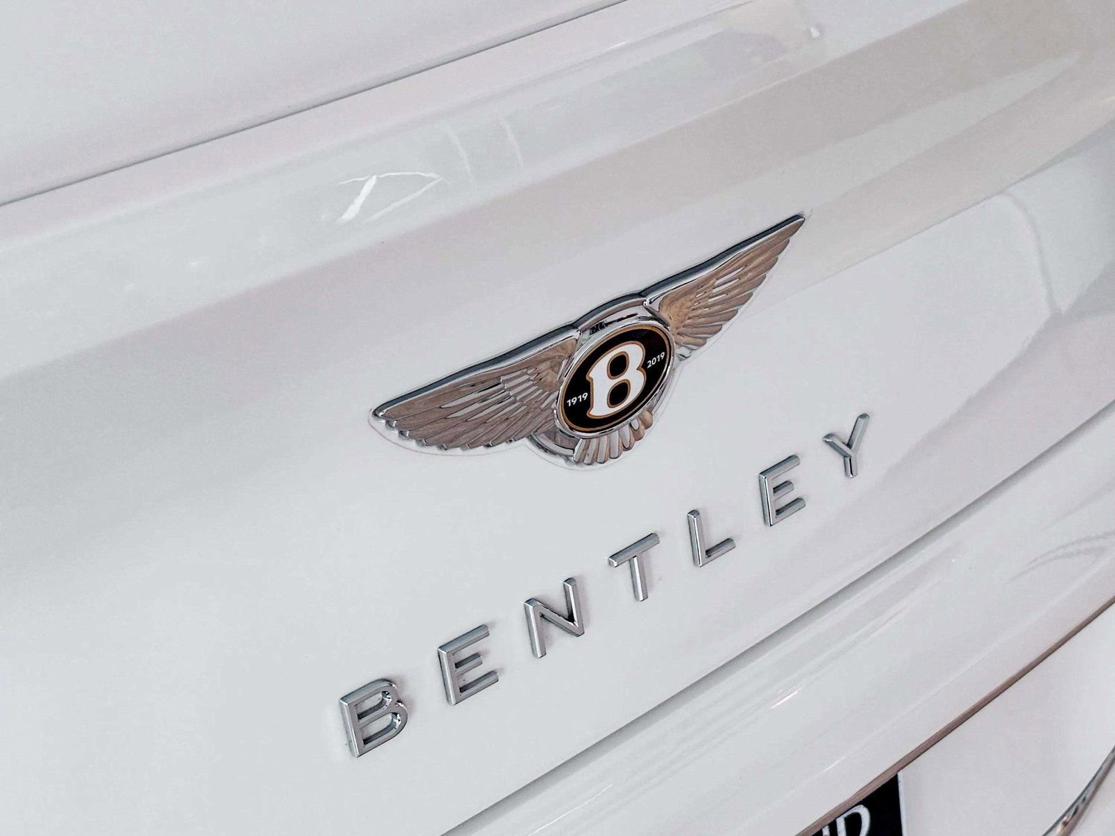 Used 2020 Bentley Continental GT V8 image 50