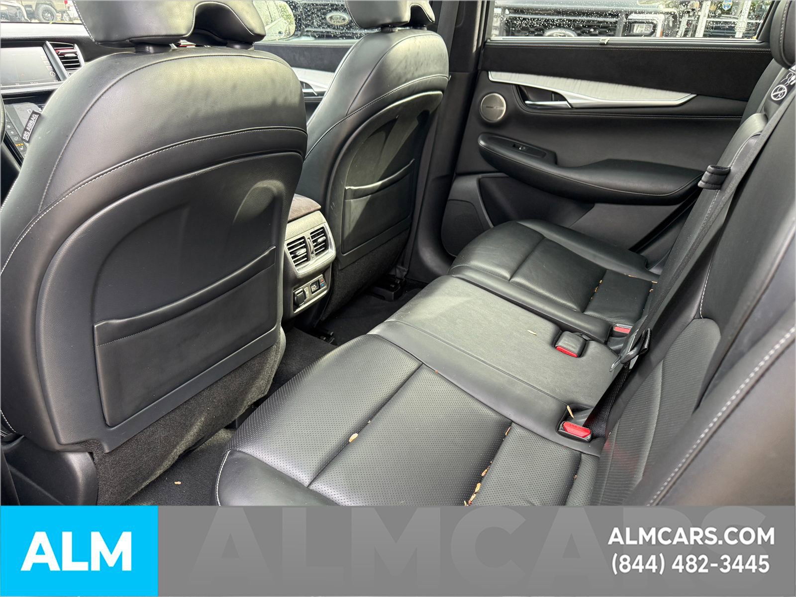 Used 2019 INFINITI QX50 Essential w/ Sensory Package image 9