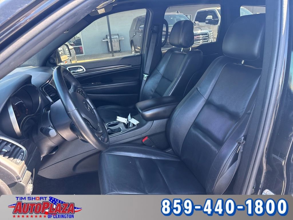 Used 2022 Jeep Grand Cherokee Limited image 3