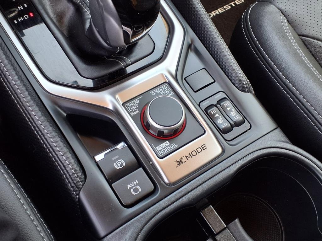 Used 2023 Subaru Forester Limited image 30