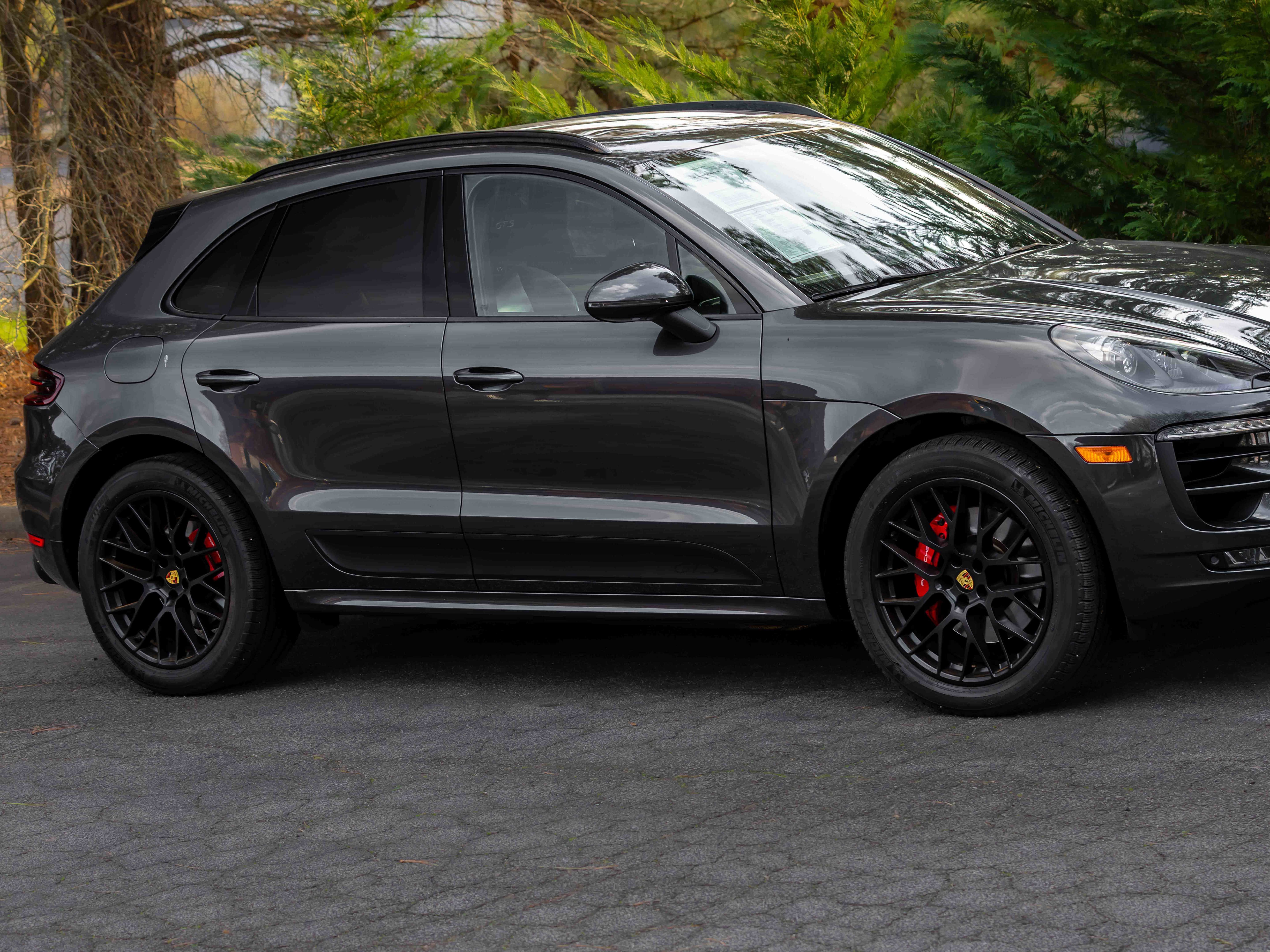 Used 2017 Porsche Macan GTS AWD/4WD image 57