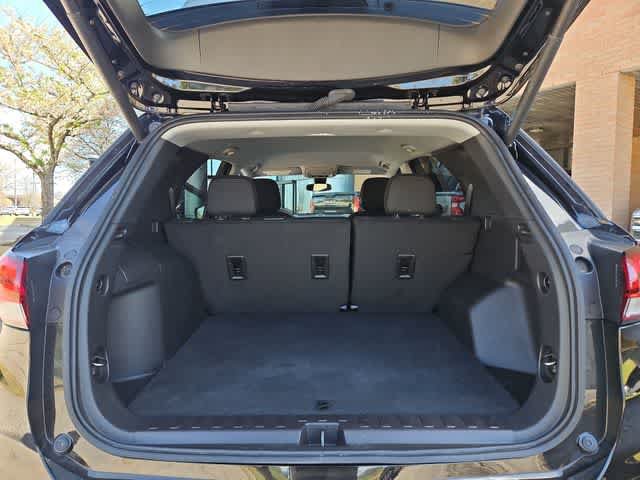 Used 2024 Chevrolet Equinox LT FWD image 27