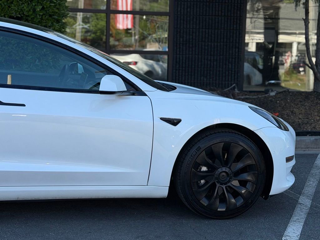 Used 2021 Tesla Model 3 Standard Range Plus image 22
